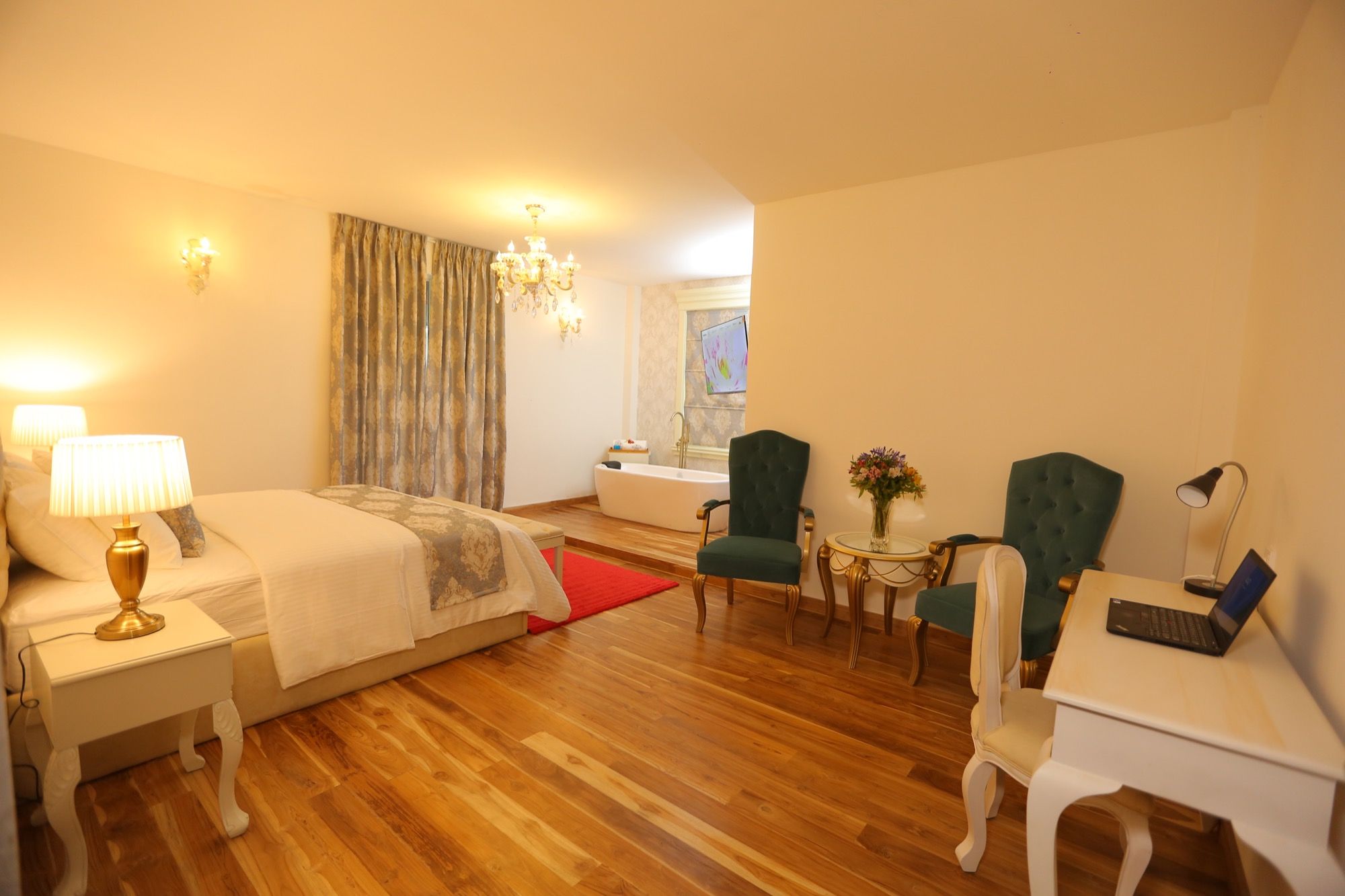 Royal Suite